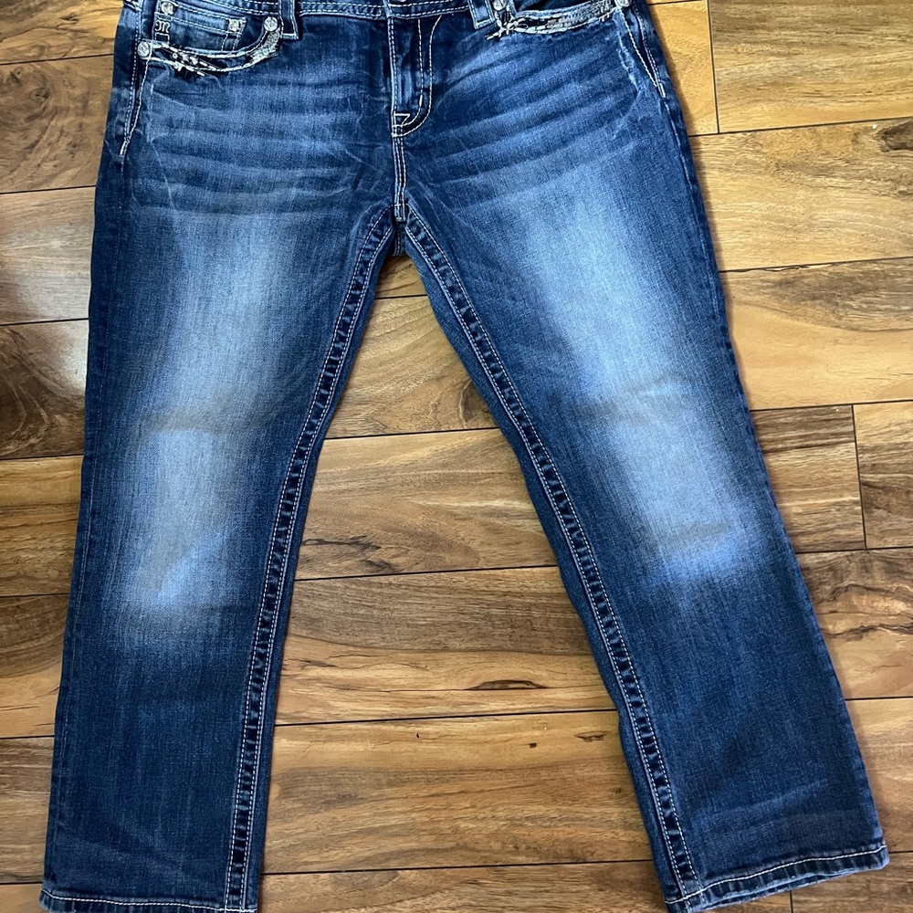 Miss Me Midrise Easy Cropped Faded Jeans Size 31